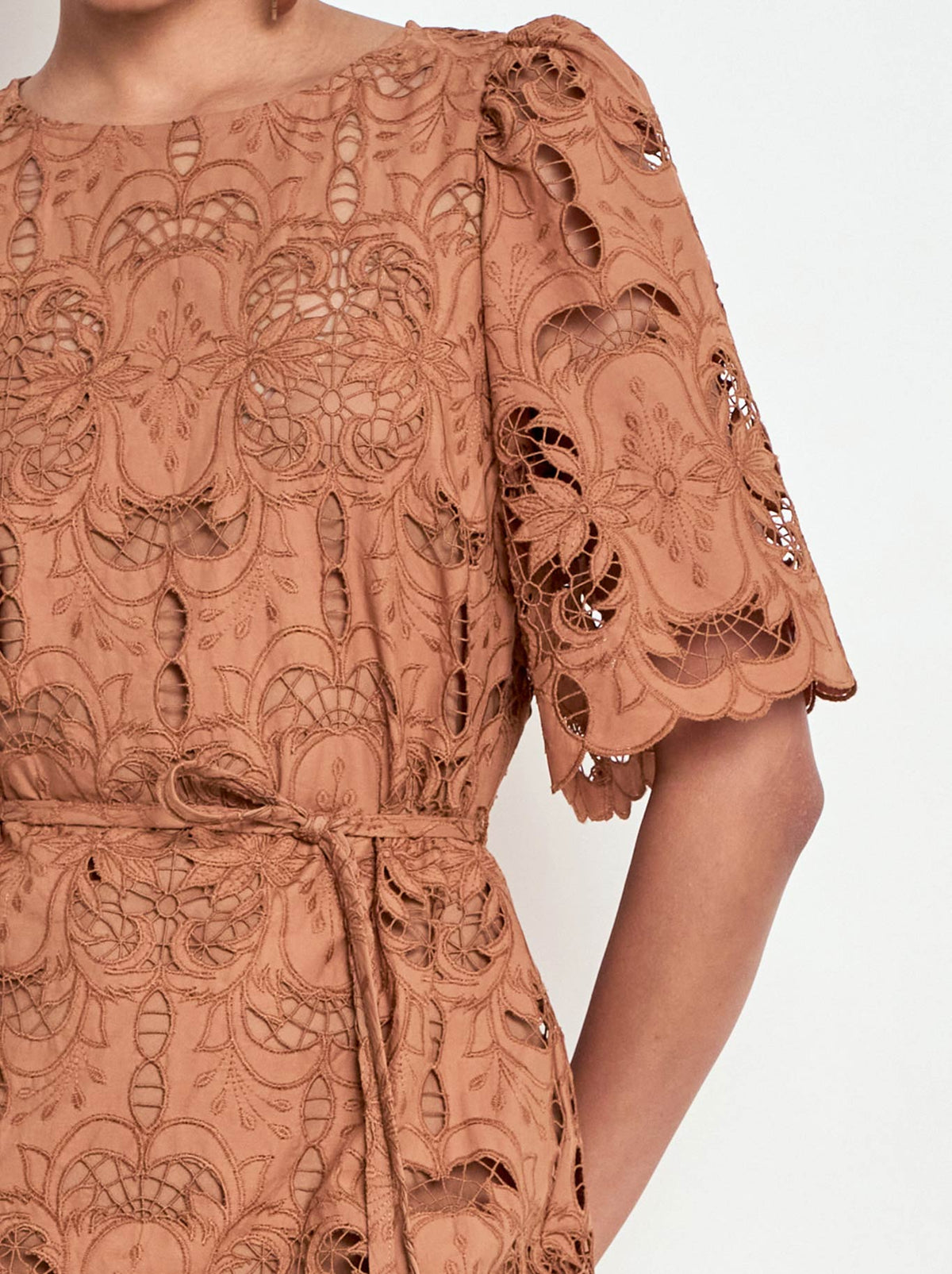 ZOE KRATZMANN GUIDE DRESS (Truffle)
