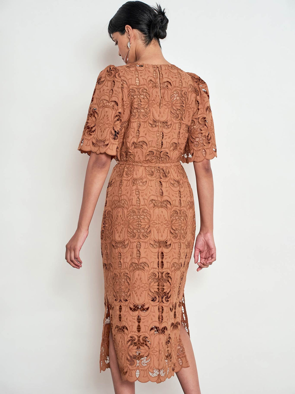 ZOE KRATZMANN GUIDE DRESS (Truffle)