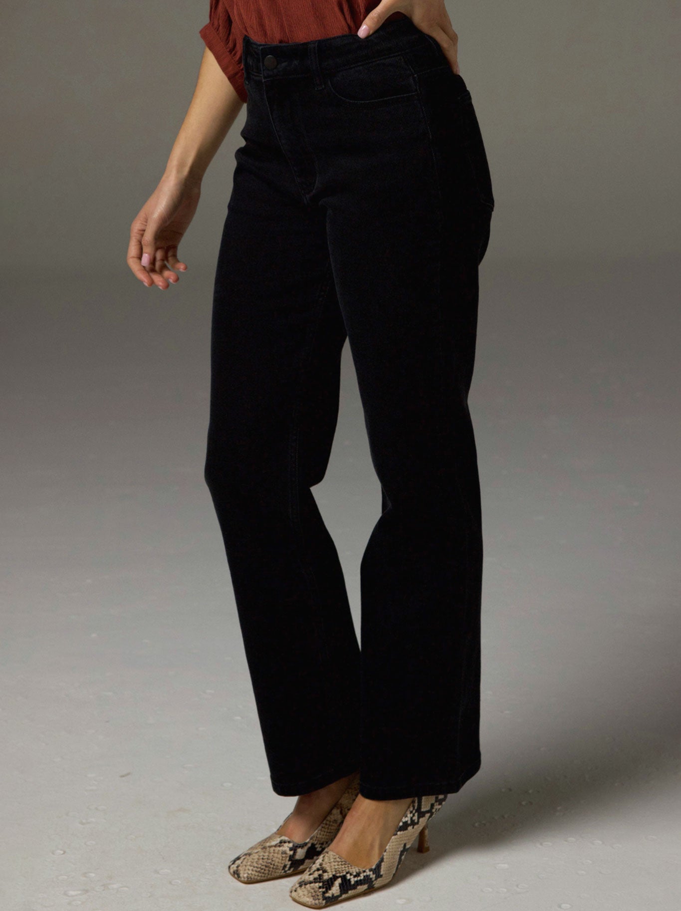 ZOE KRATZMANN SOCIETY JEAN (Washed Black)