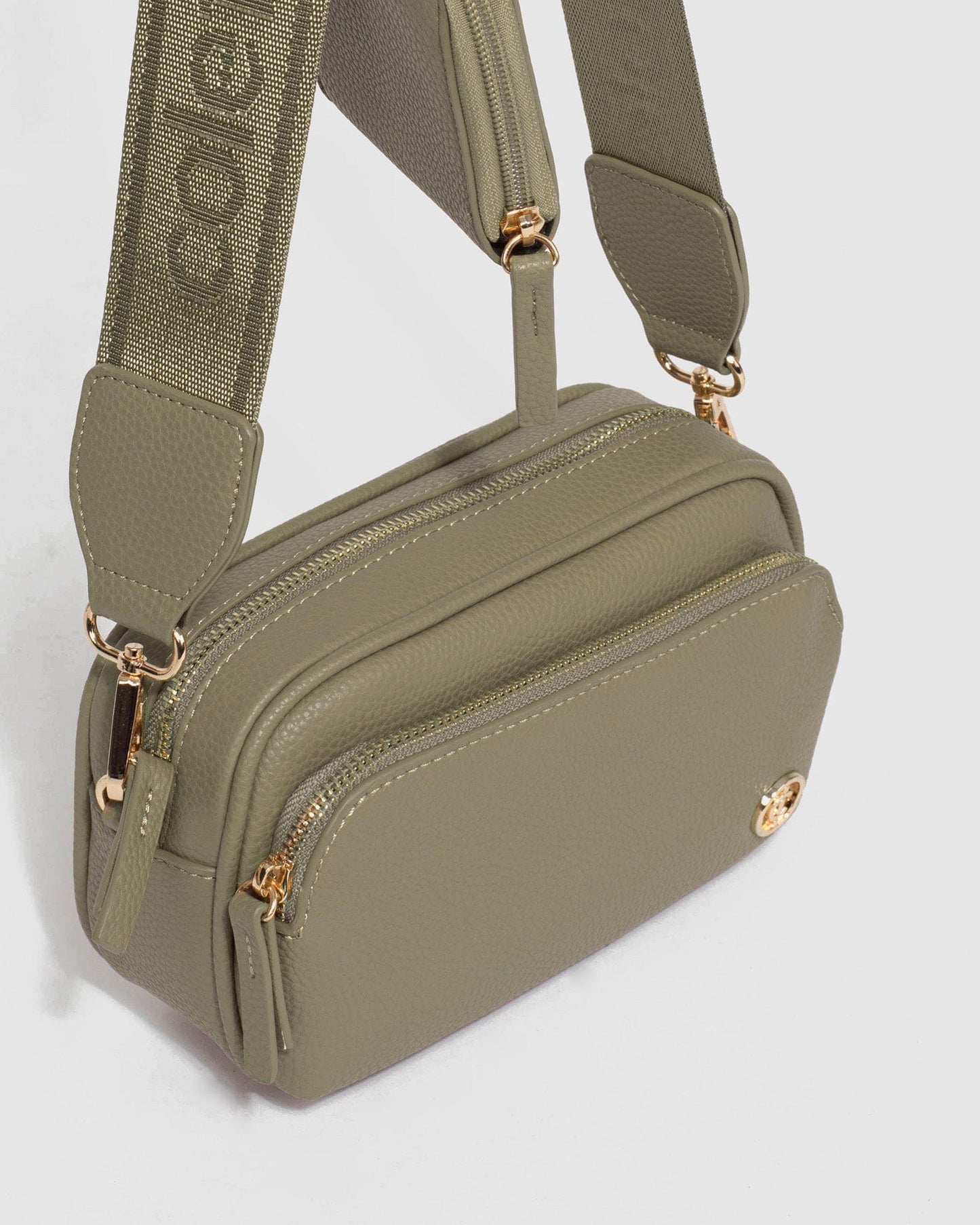 Colette by Colette Hayman Amalia Crossbody Bag (Green)