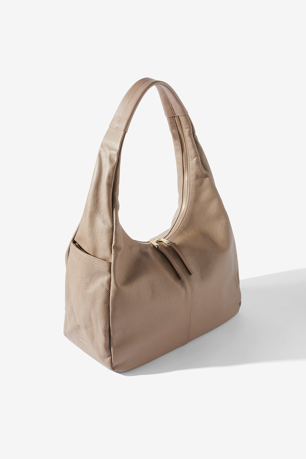 KINNON AMELIA TRAVEL + WEEKENDER BAG (Clay)