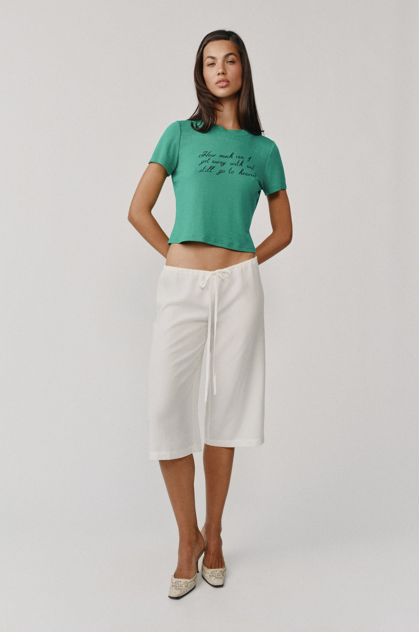 Arden Capri Pant (White)