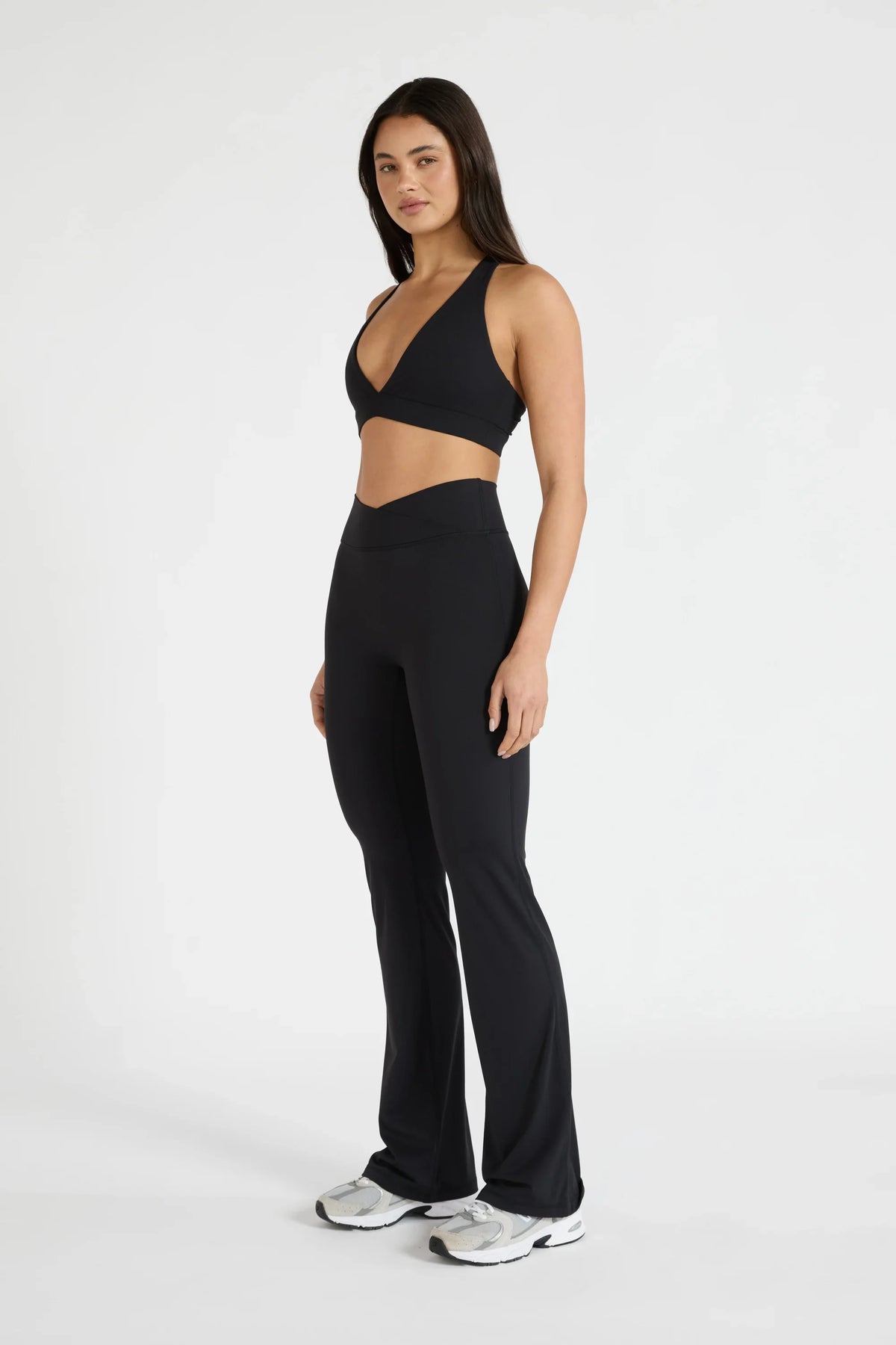 ALLFENIX CloudCore V-Waist Flared Legging (Red)