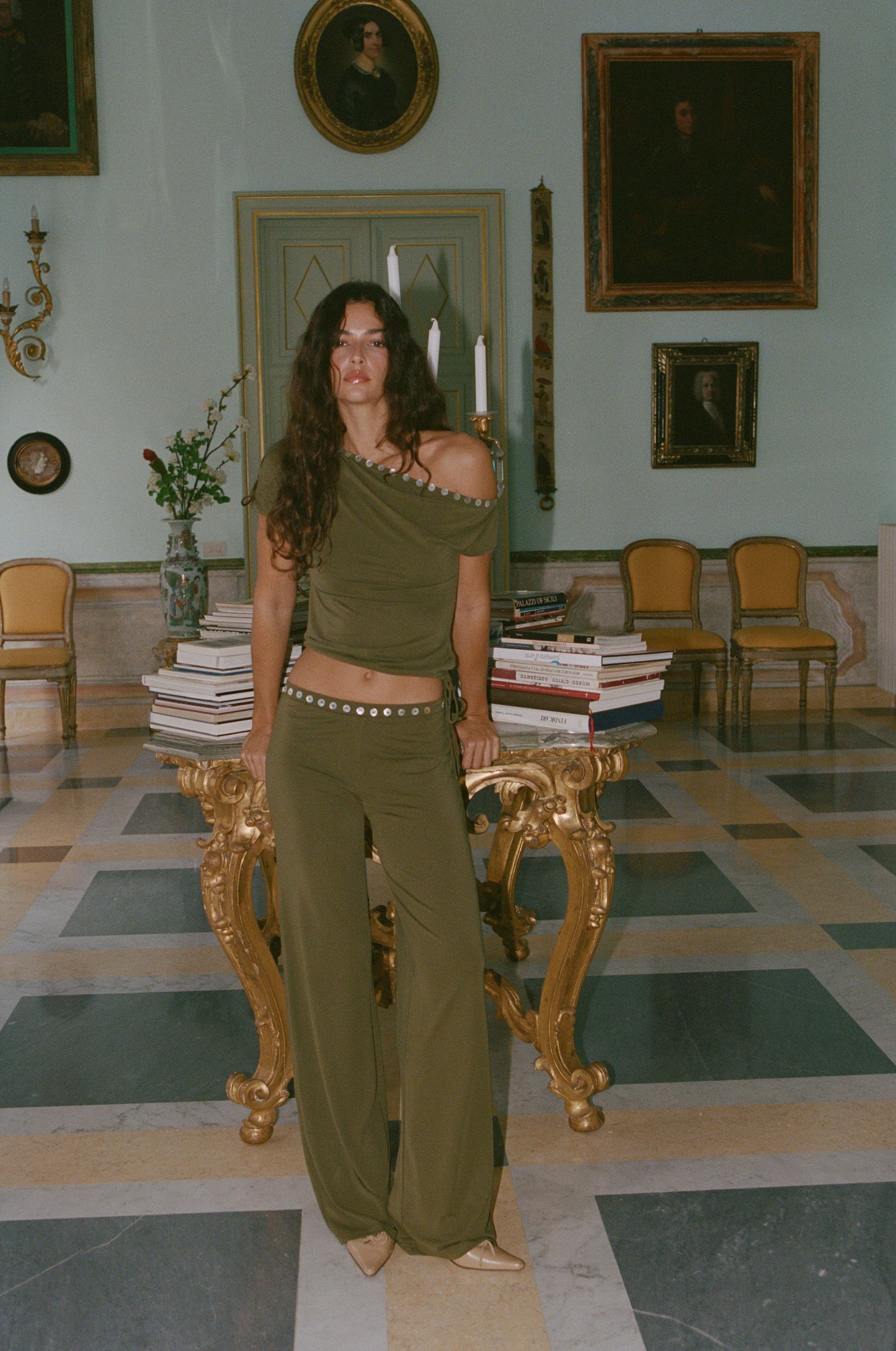 Image of a model wearing Pants. Product name - Benny Pants in Khaki colour by brand - With Jéan
