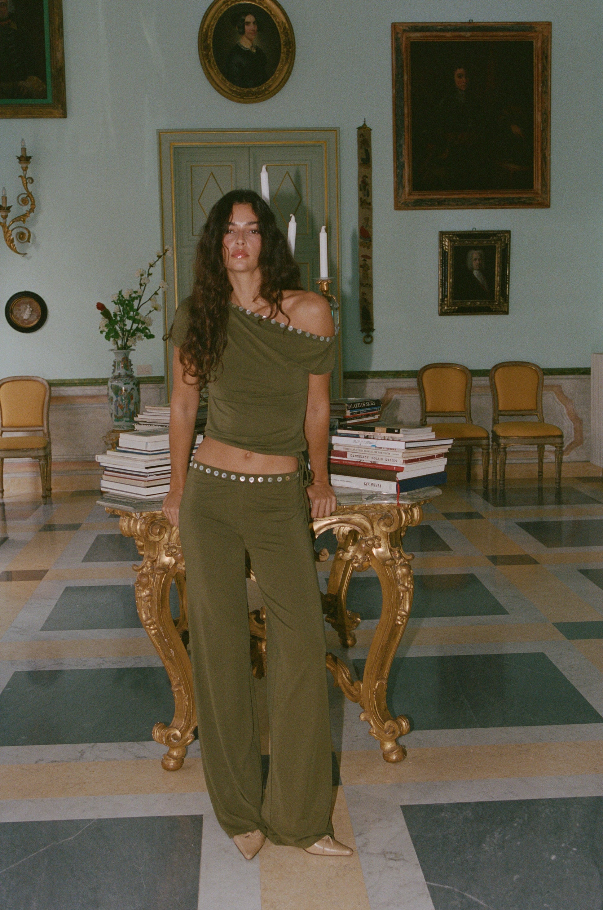 Image of a model wearing Pants. Product name - Benny Pants in Khaki colour by brand - With Jéan