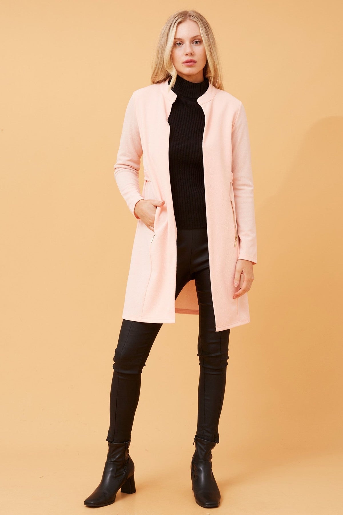 LACEY SOLID CARDIGAN (White)