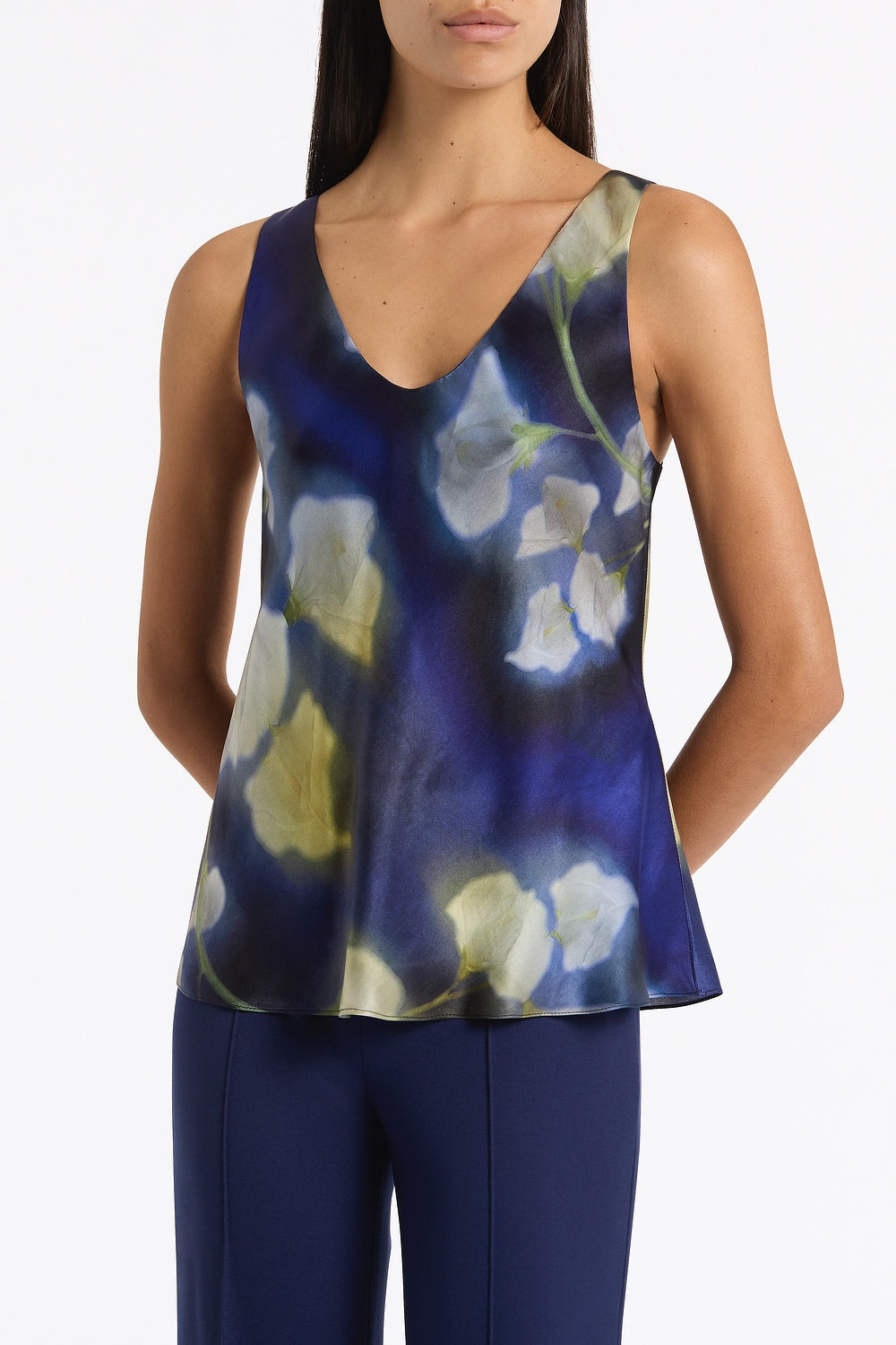 Carla Zampatti Calla Lily Silk Viscose Scoop Cami (Blue)