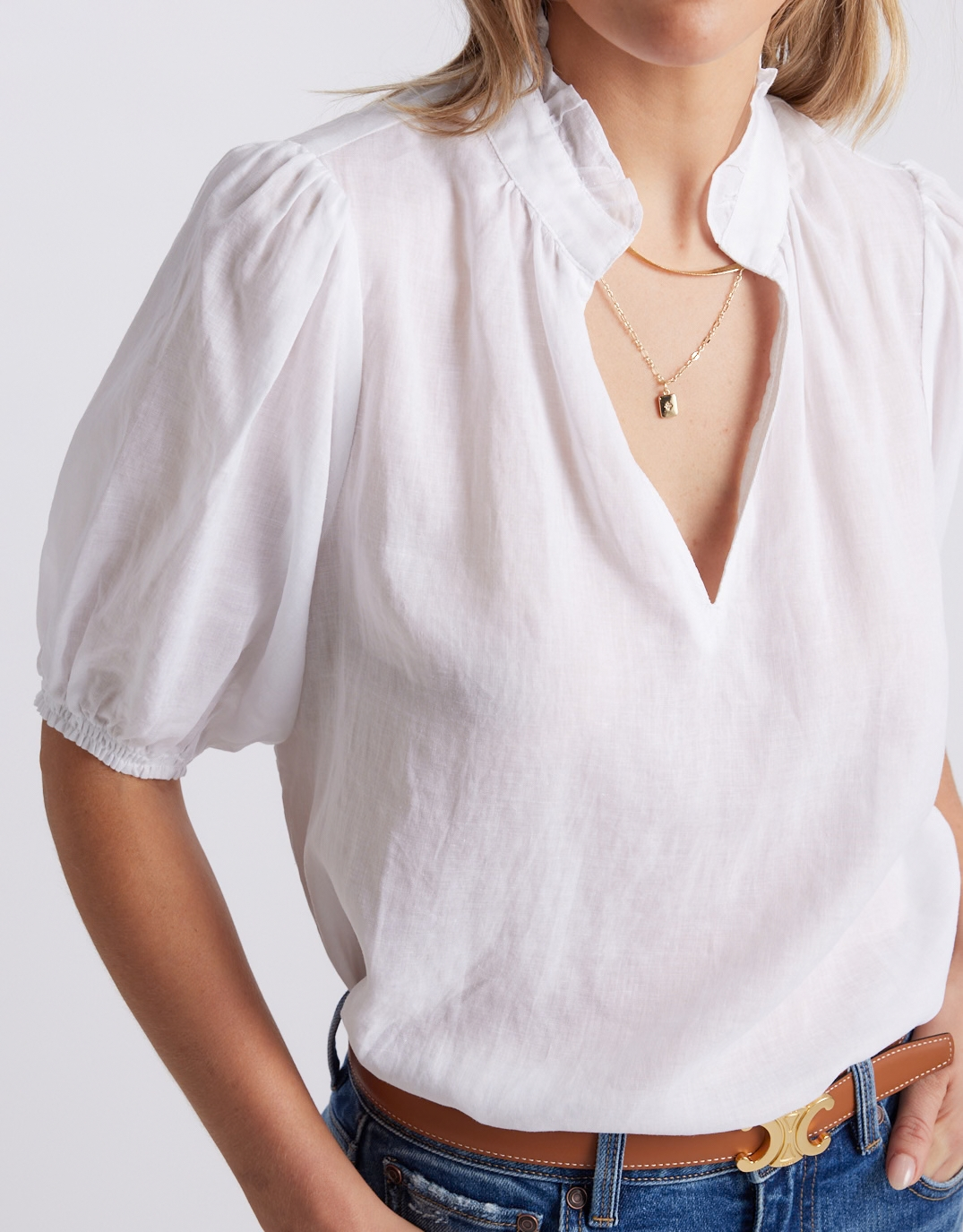 White & Co. Camden Ruffle Blouse (White)