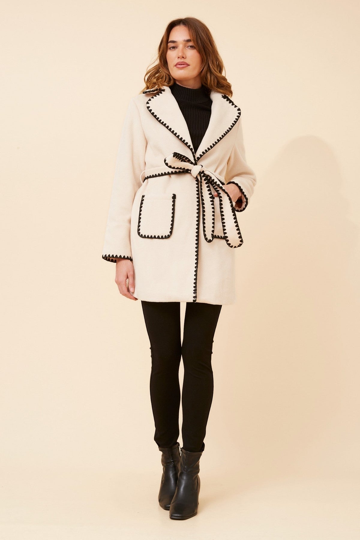 BREA BLANKET STITCHING COAT (Cream)