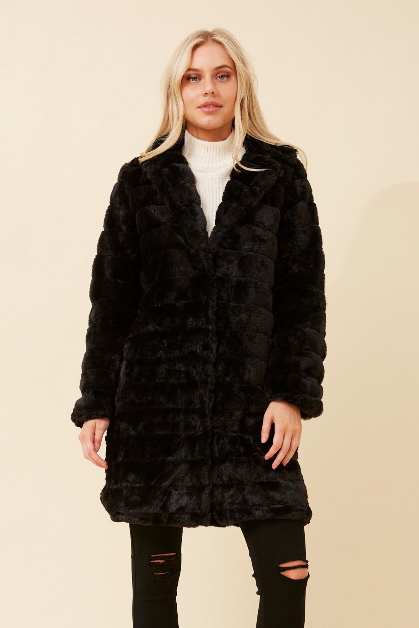 AXELLE FAUX FUR COAT (Beige)