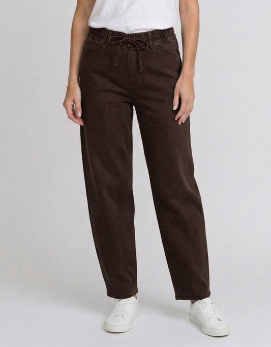 Image of Jeans. Product name - Sienna Barrel Jeans Chocolate in Chocolate colour by brand - Country Denim