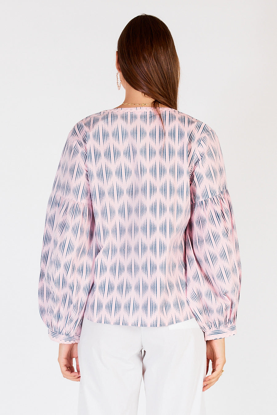 Surfer Cowgirl Mano Tie Shirt (Musk)