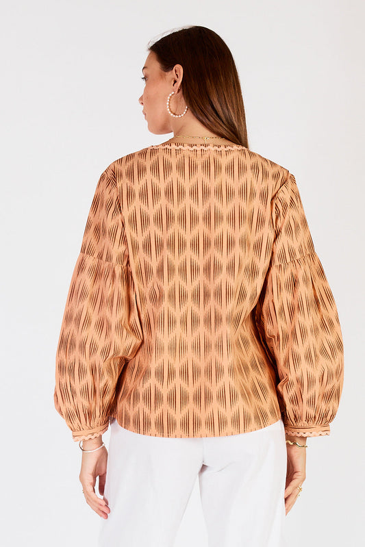 Cowgirl Surfer Mano Tie Shirt (Chocolate)