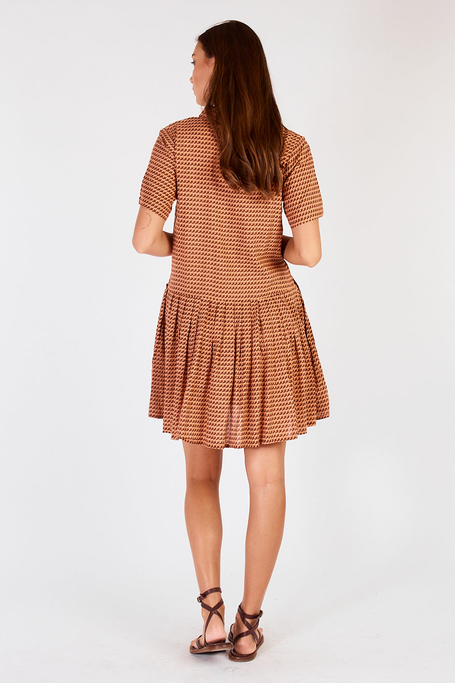 Cowgirl Surfer Torus Pleated Mini (Chocolate)