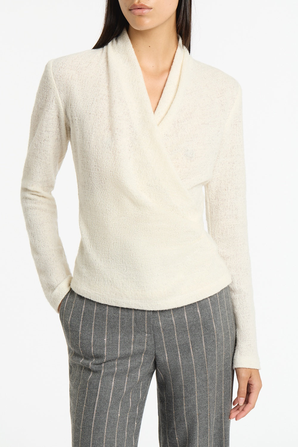 Carla Zampatti Creme Looped Knit Shawl Wrap Top (Cream)