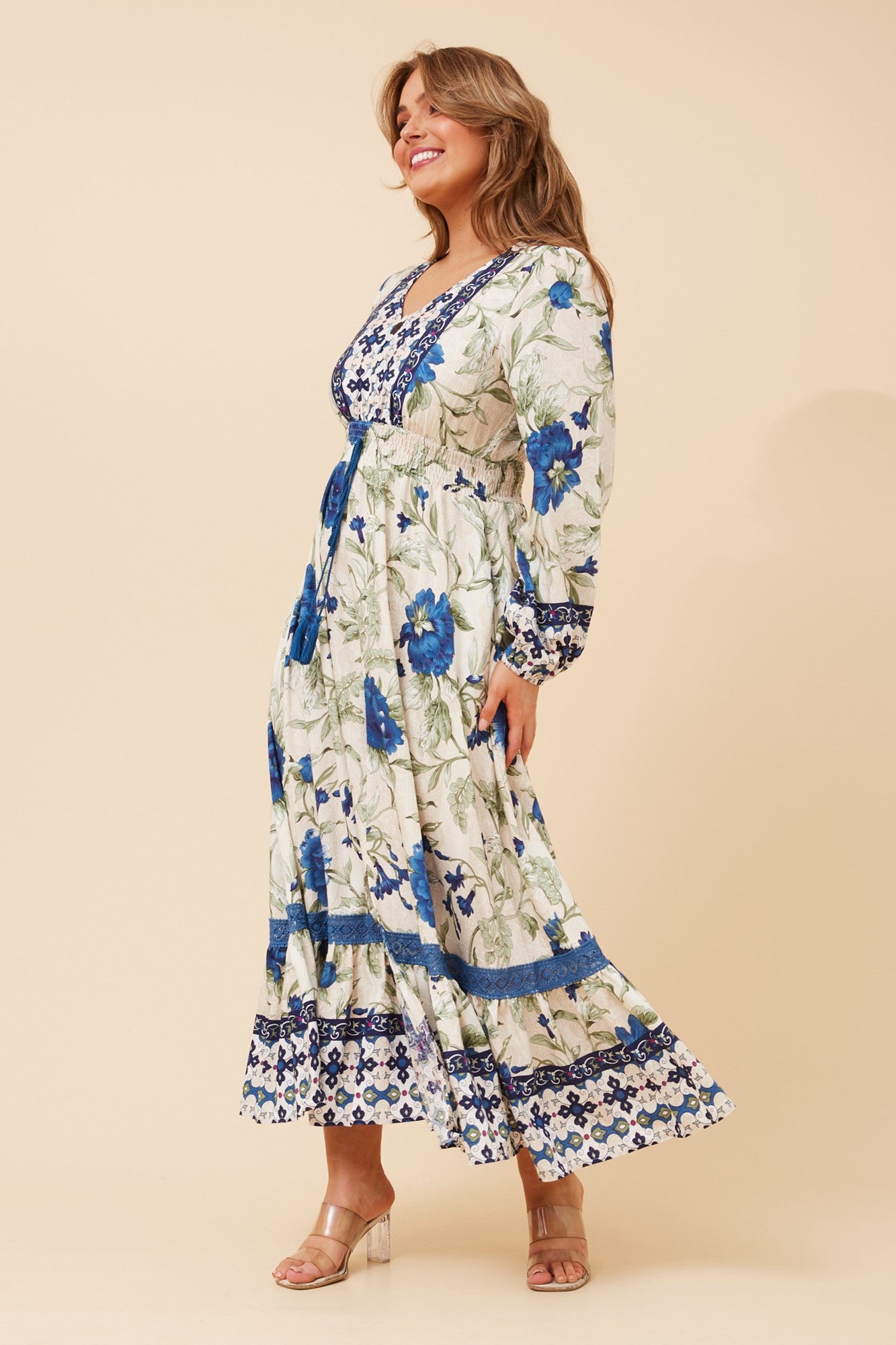 WESLIE BORDER PRINT MAXI DRESS (Multi Blue)