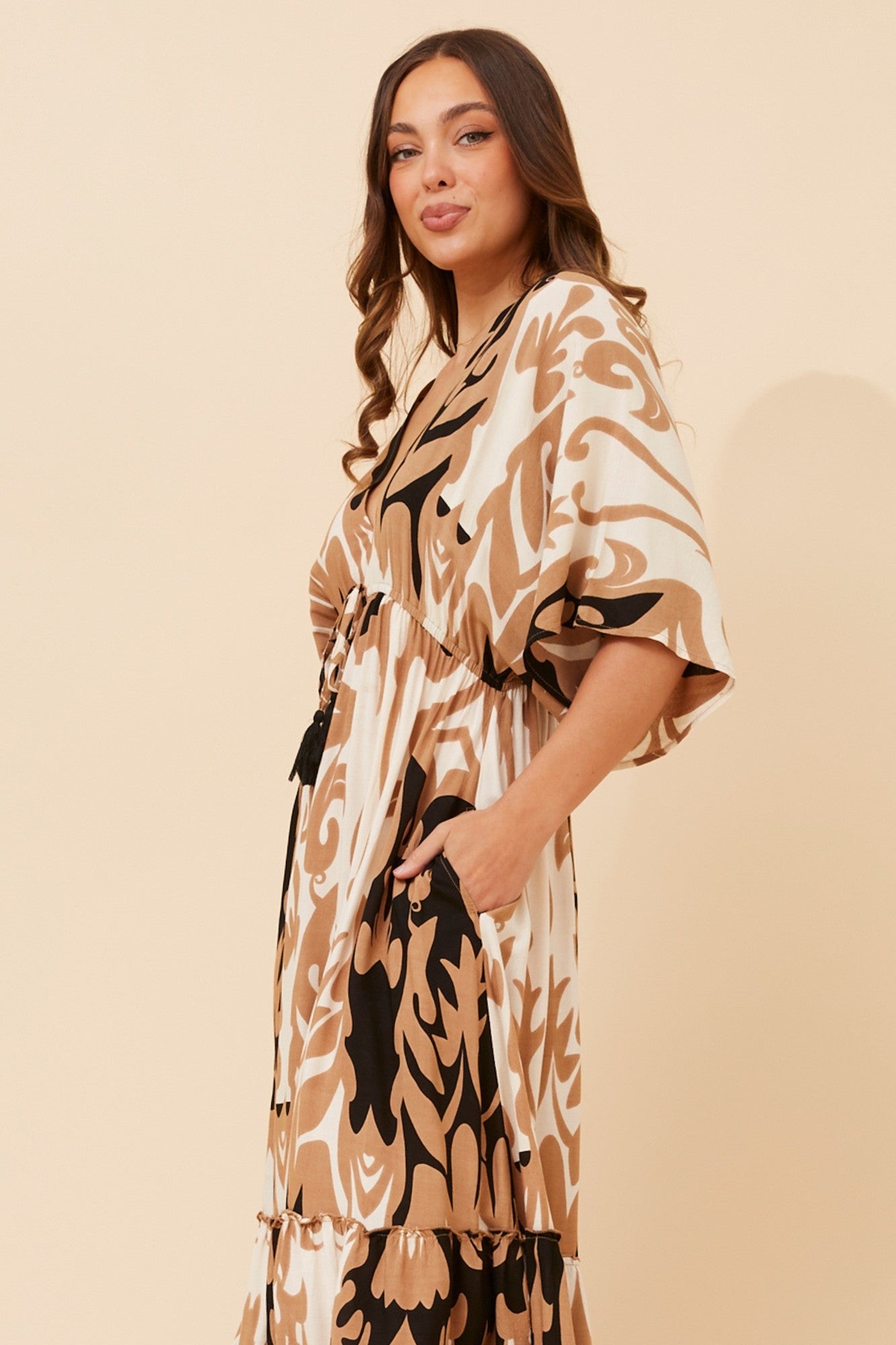 CHANDRA PRINTED MAXI DRESS (Multi Black)