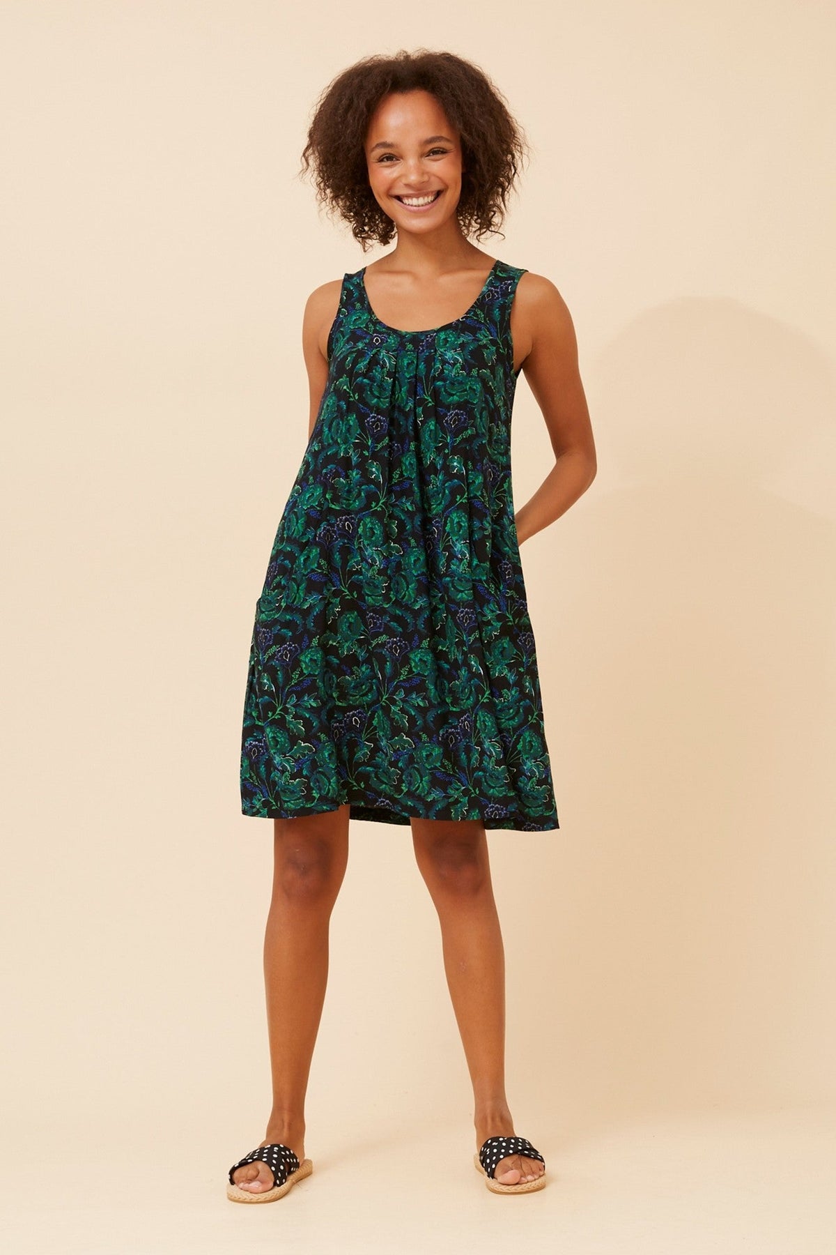 VENICE FLORAL SHORT DRESS (Black)