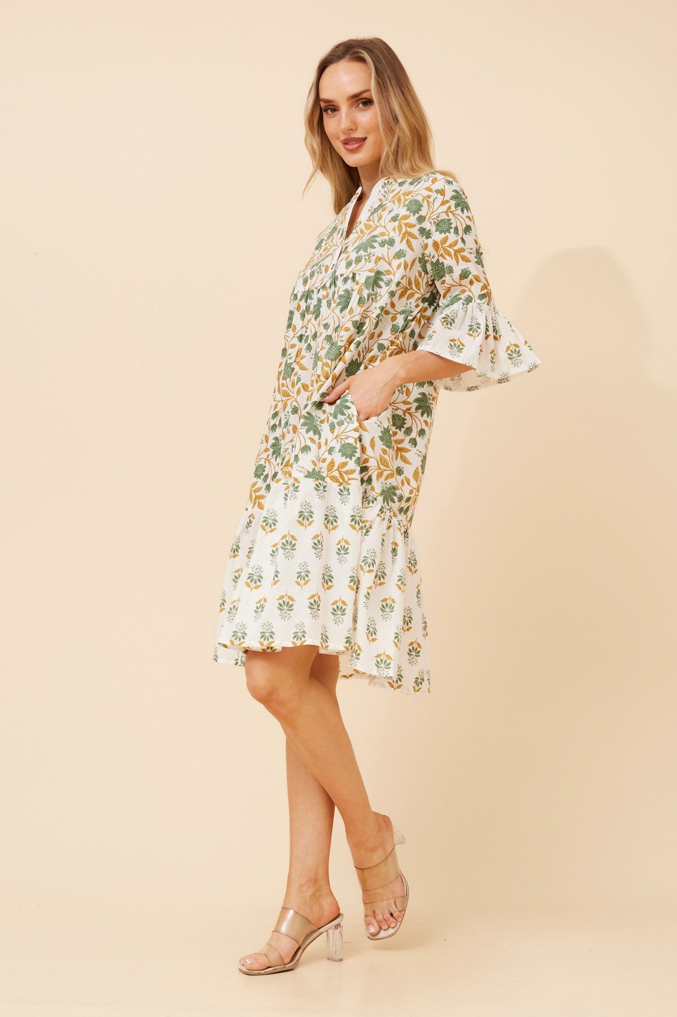 ALIMA LEAF PRINT MIDI DRESS (Sage)