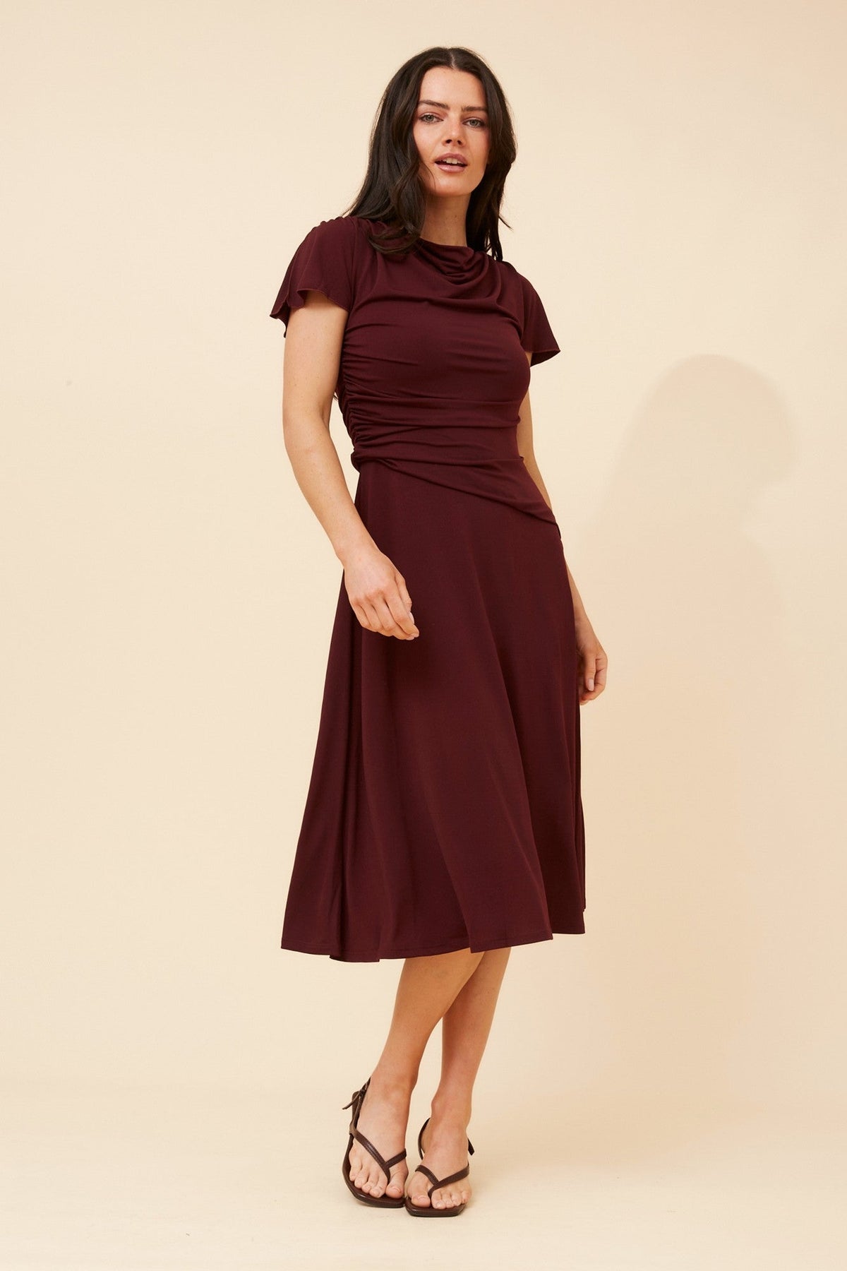 JIANNA SOLID MIDI DRESS (Burgundy)