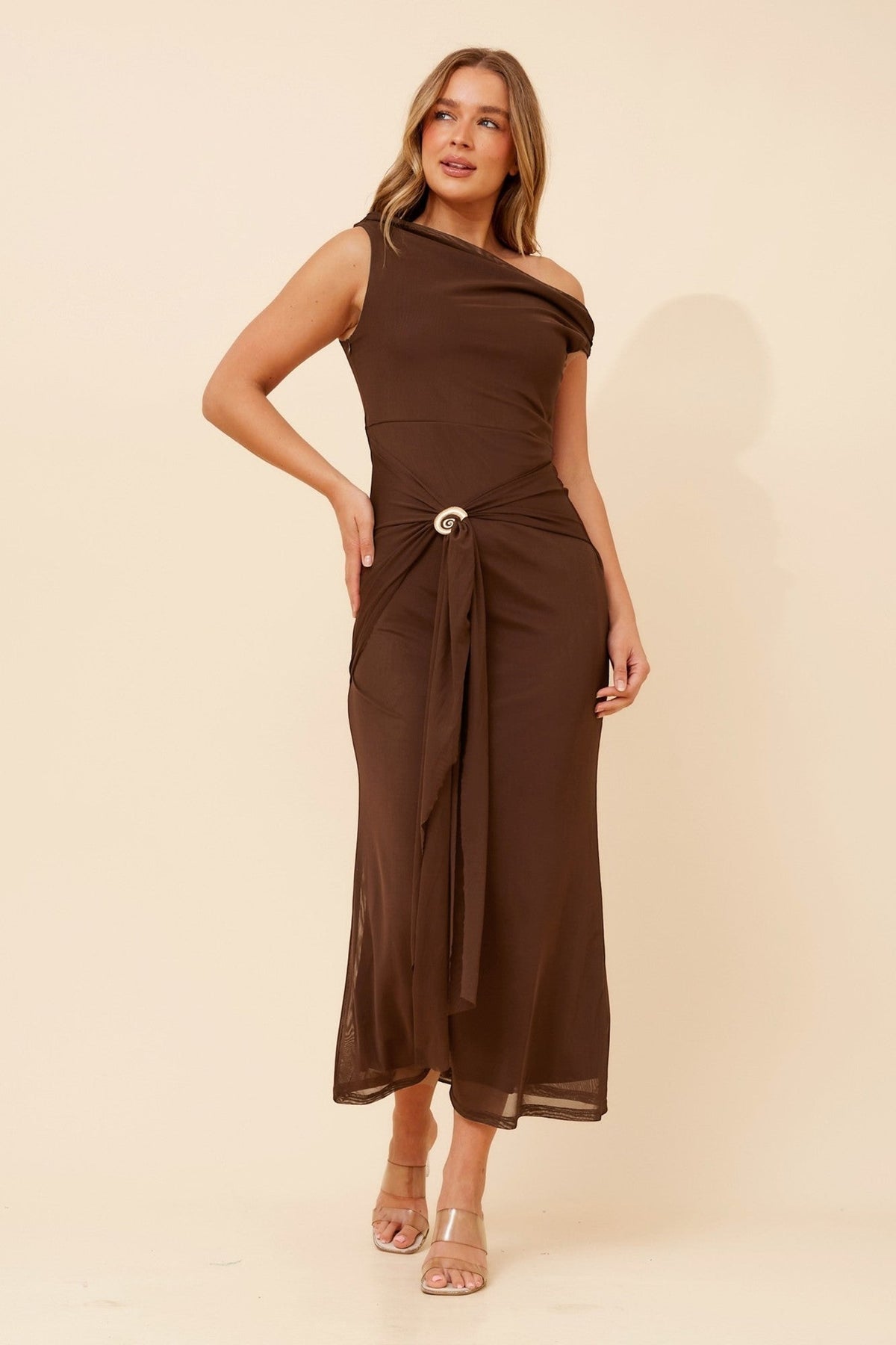 WAYLYN SOLID MAXI DRESS (Chocolate)