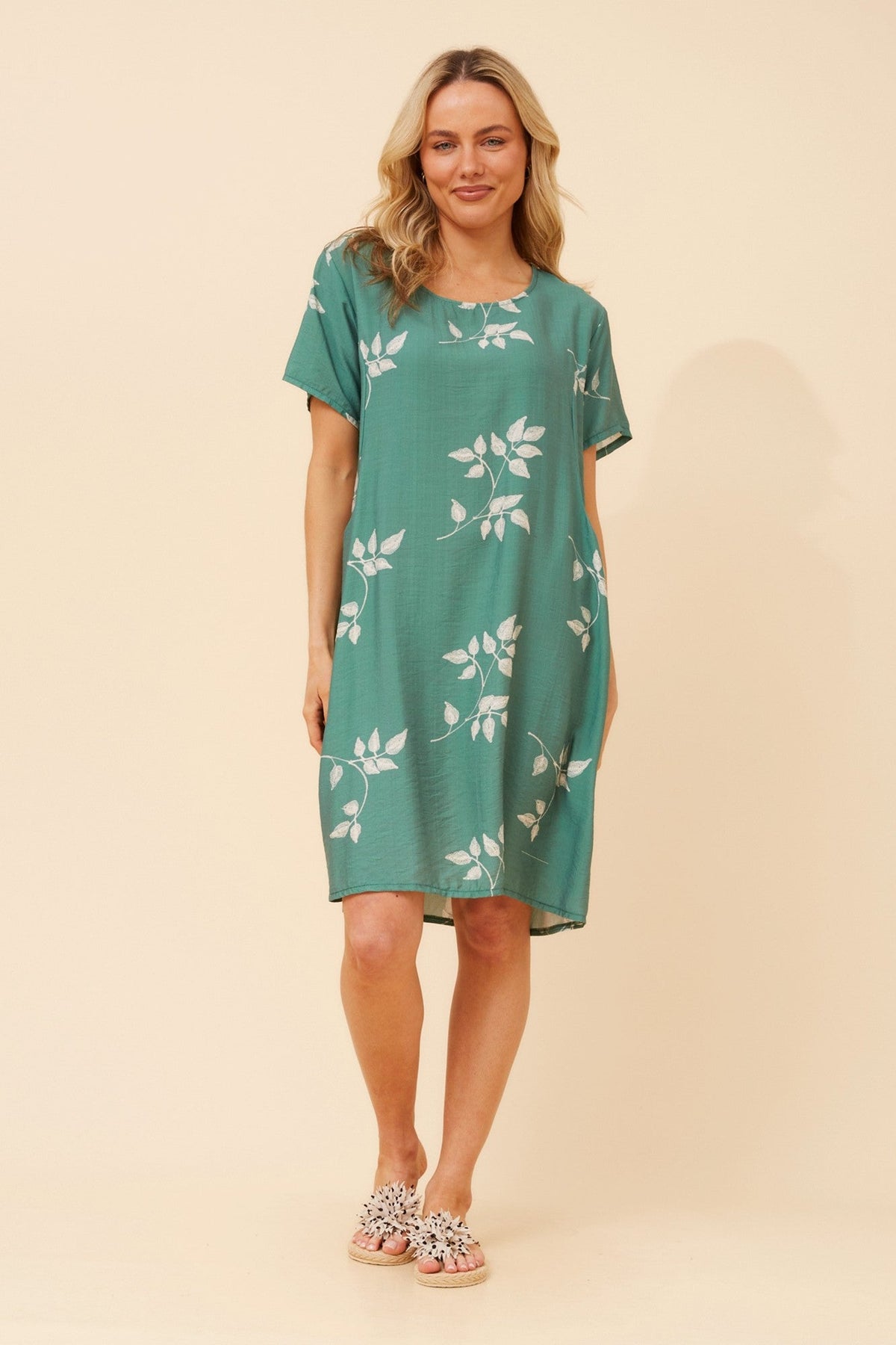 VINE LEAF PRINT SHIFT DRESS (Sage)