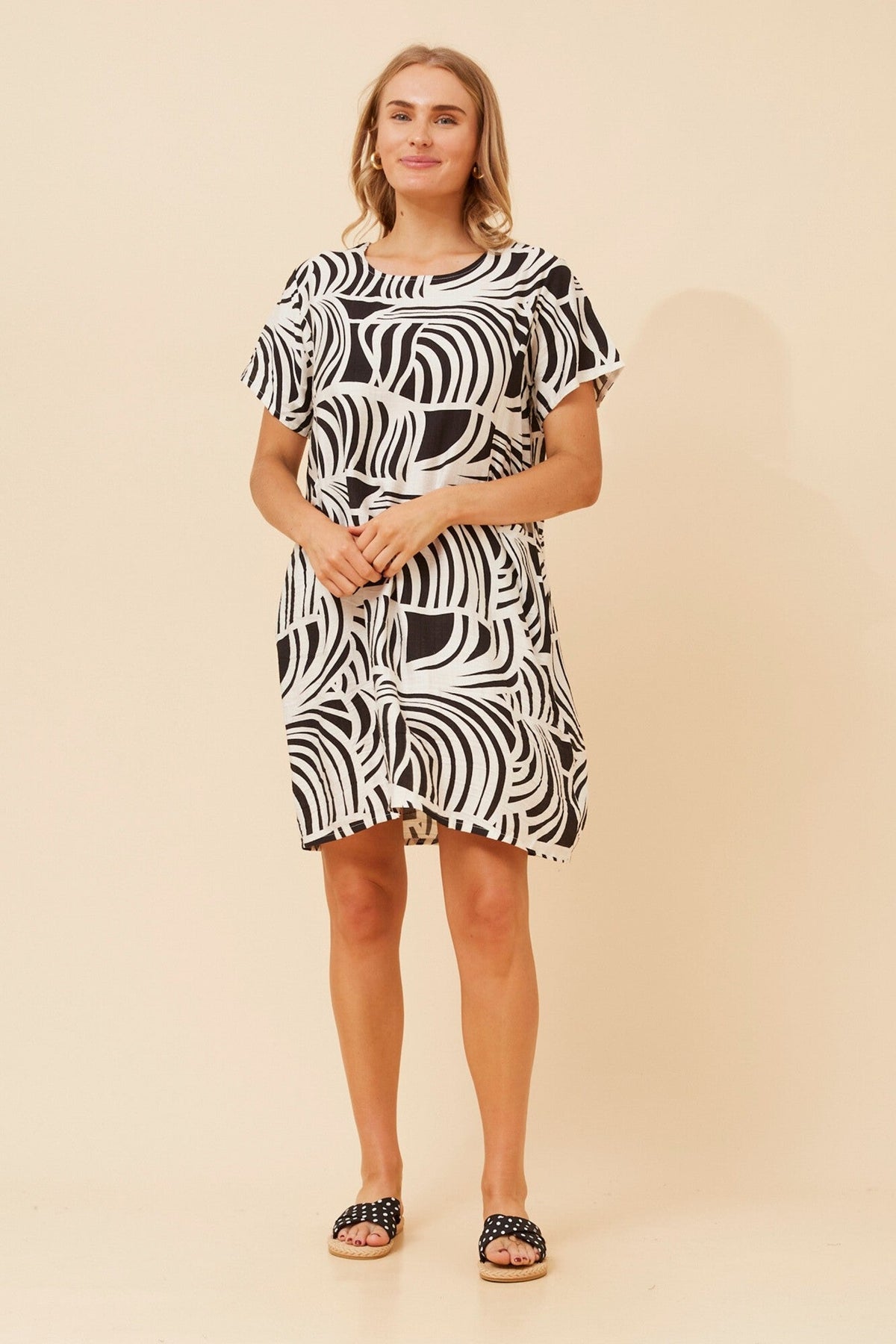 VINE ABSTRACT SHIFT DRESS (Multi Black)