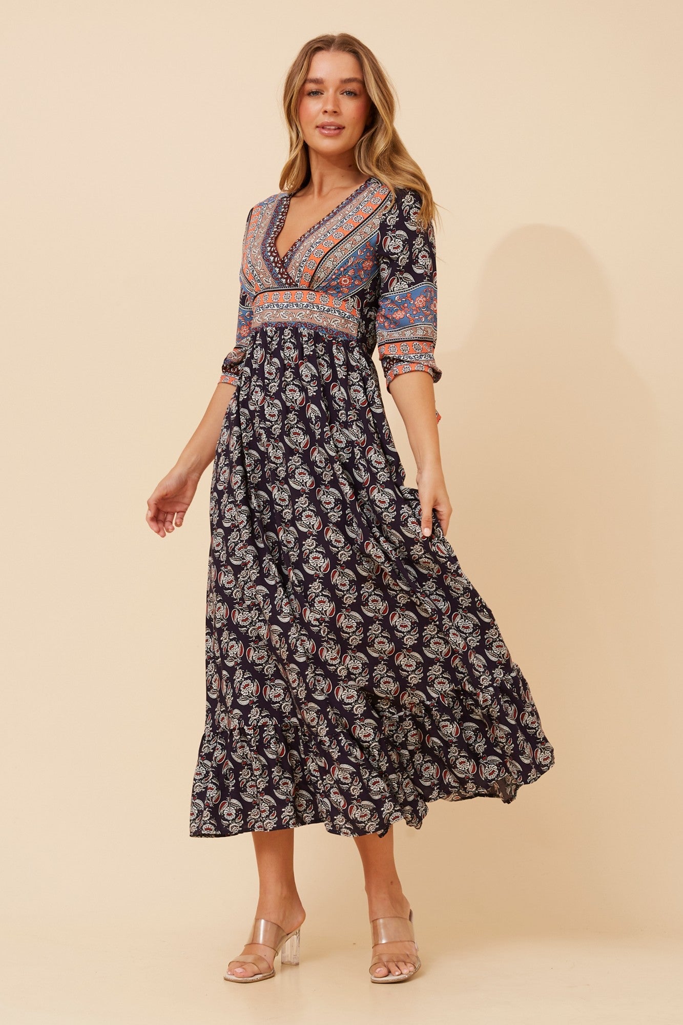 JASMINE BORDER PRINT MAXI DRESS (Multi Navy)