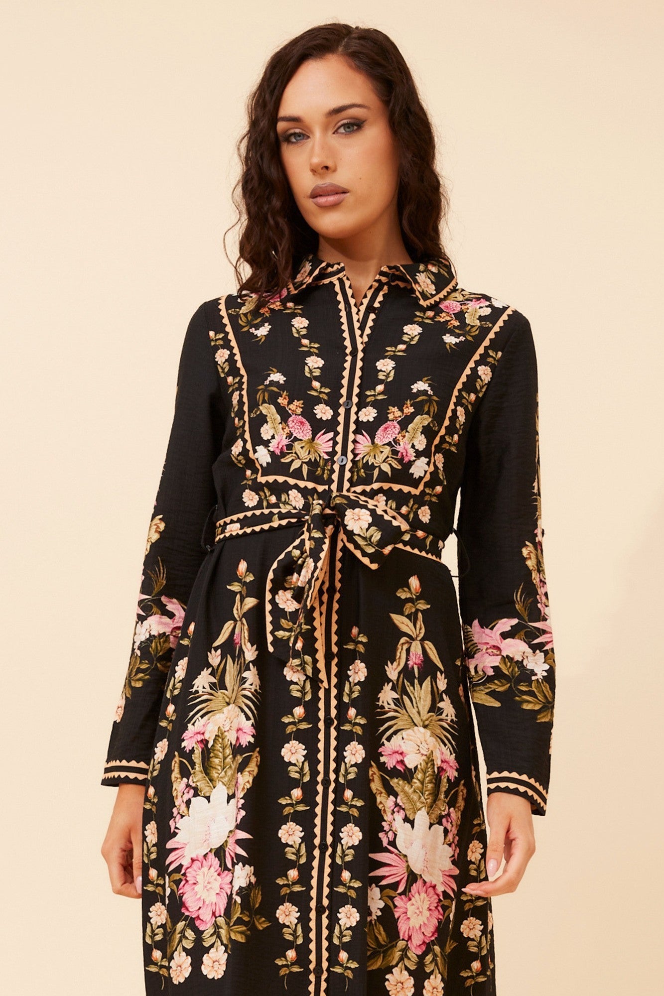 MARGO BORDER PRINT MAXI DRESS (Black)
