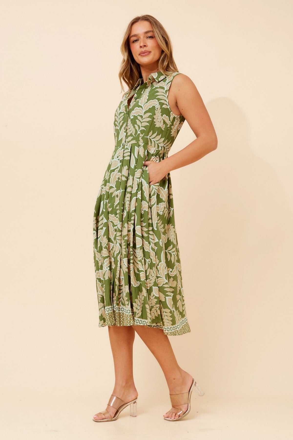 ENZINA LEAF PRINT SHIRT DRESS (Sage)