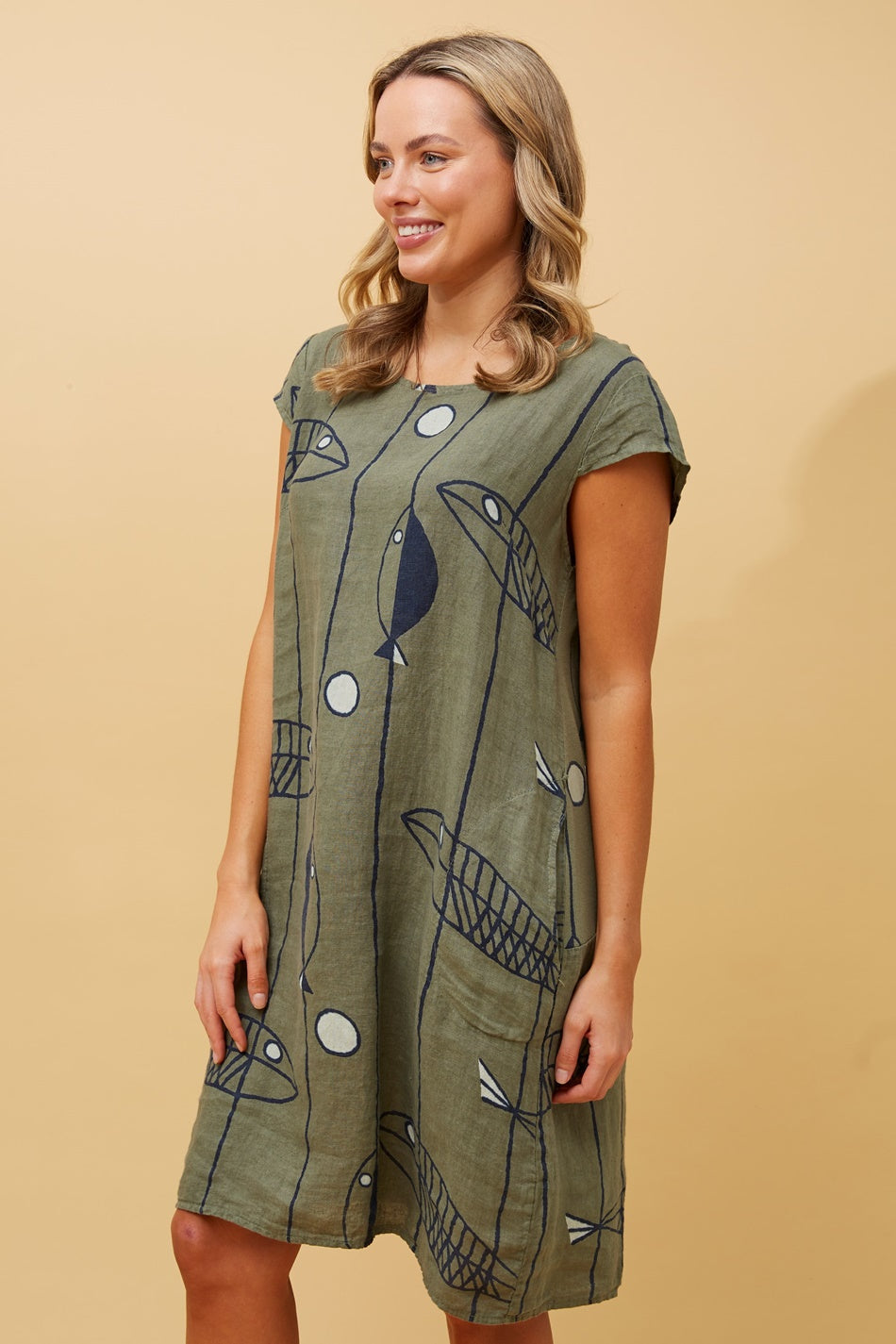 RIMINI LINEN SHIFT DRESS (White/Navy)