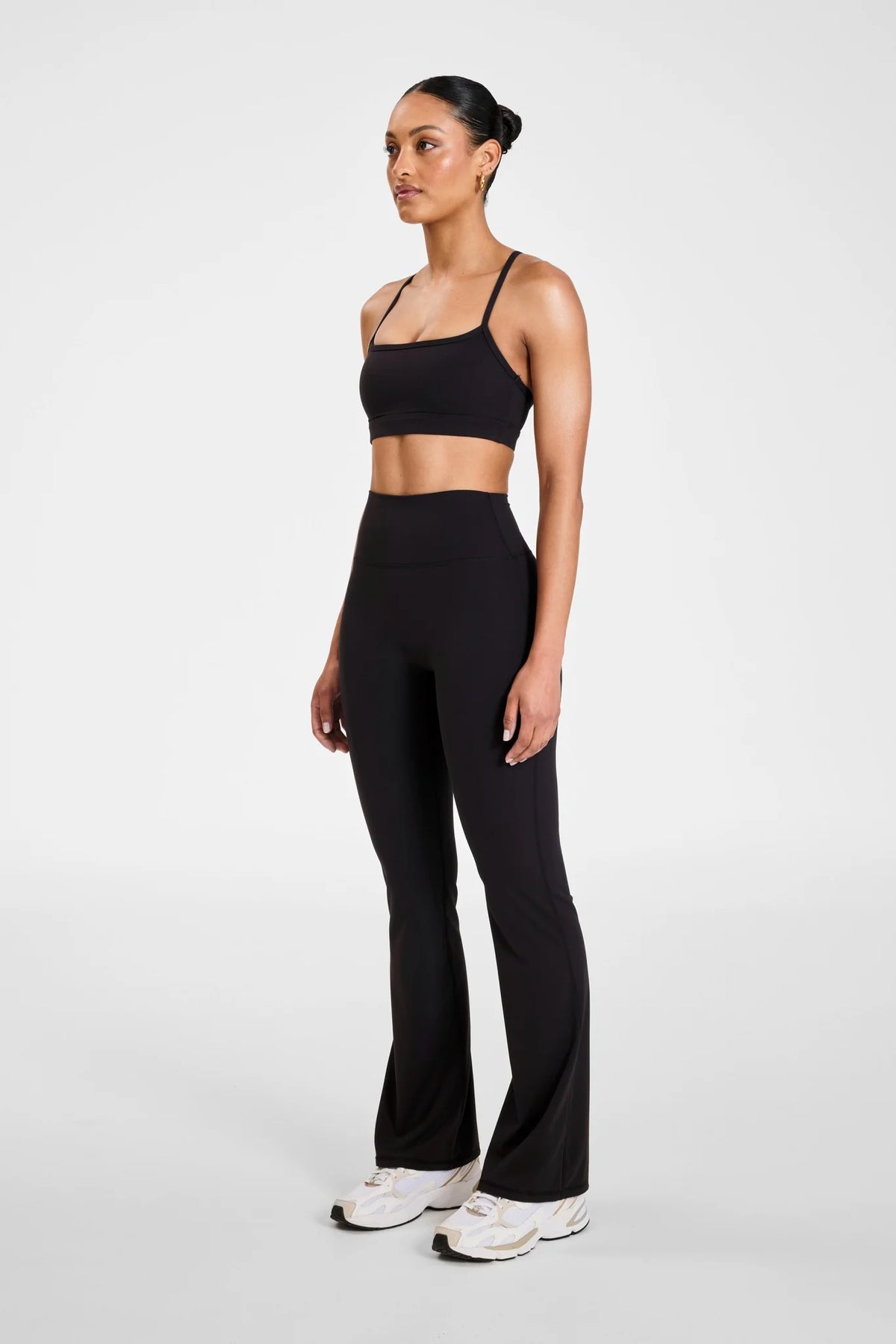ALLFENIX CloudCore Flared Legging (Red)