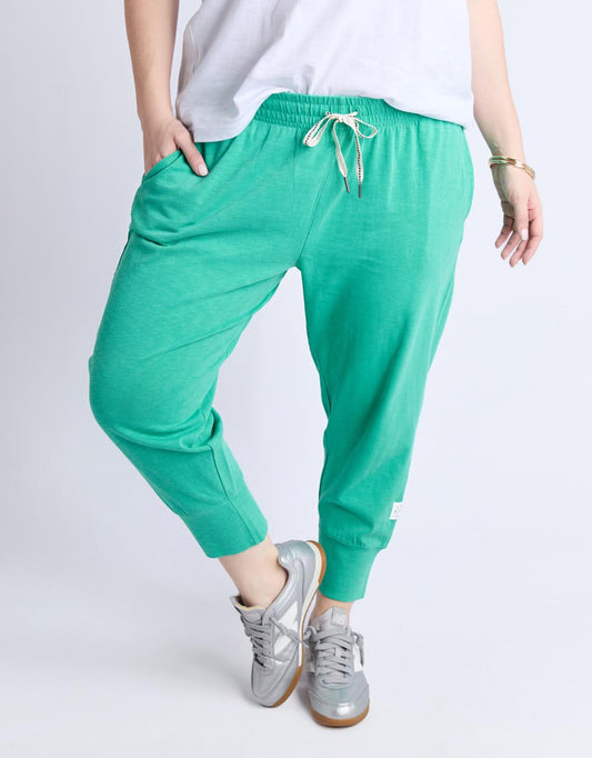Image of a model wearing Pants. Productname: 3/4 Brunch Pant - in Gumdrop Green colour by brand - Elm