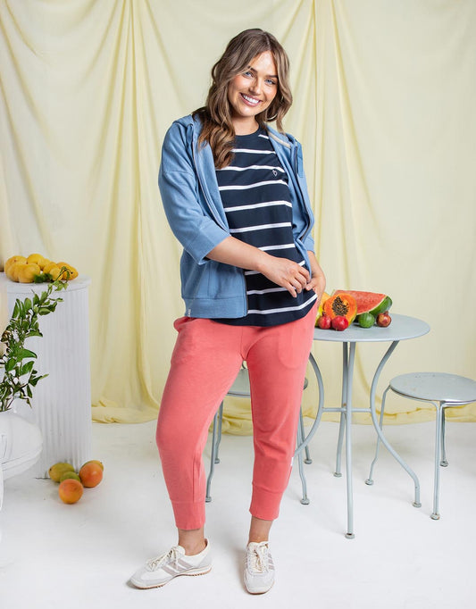 3/4 Brunch Pant - (Sugar Coral)