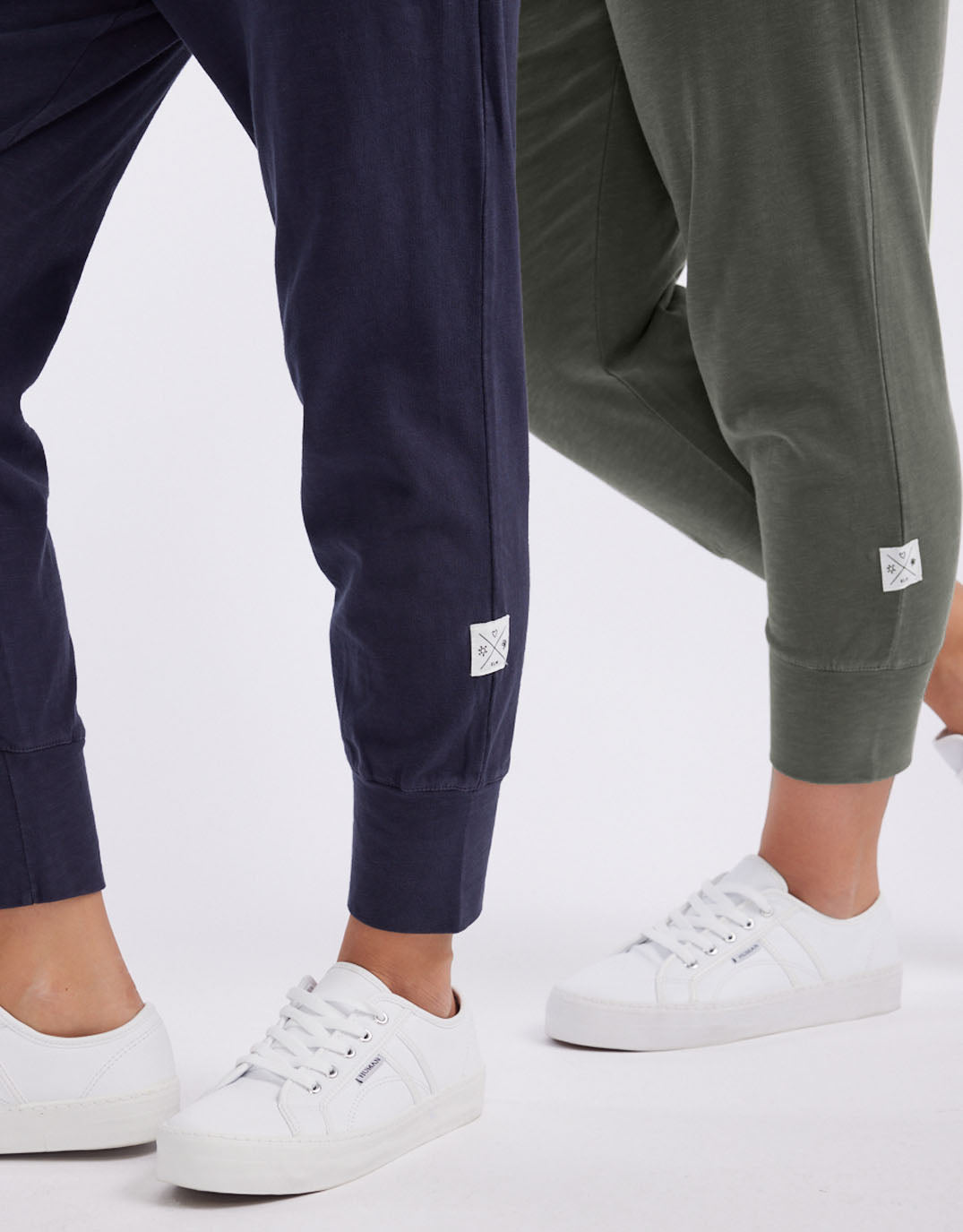 Elm 3/4 Brunch Pants (Khaki)