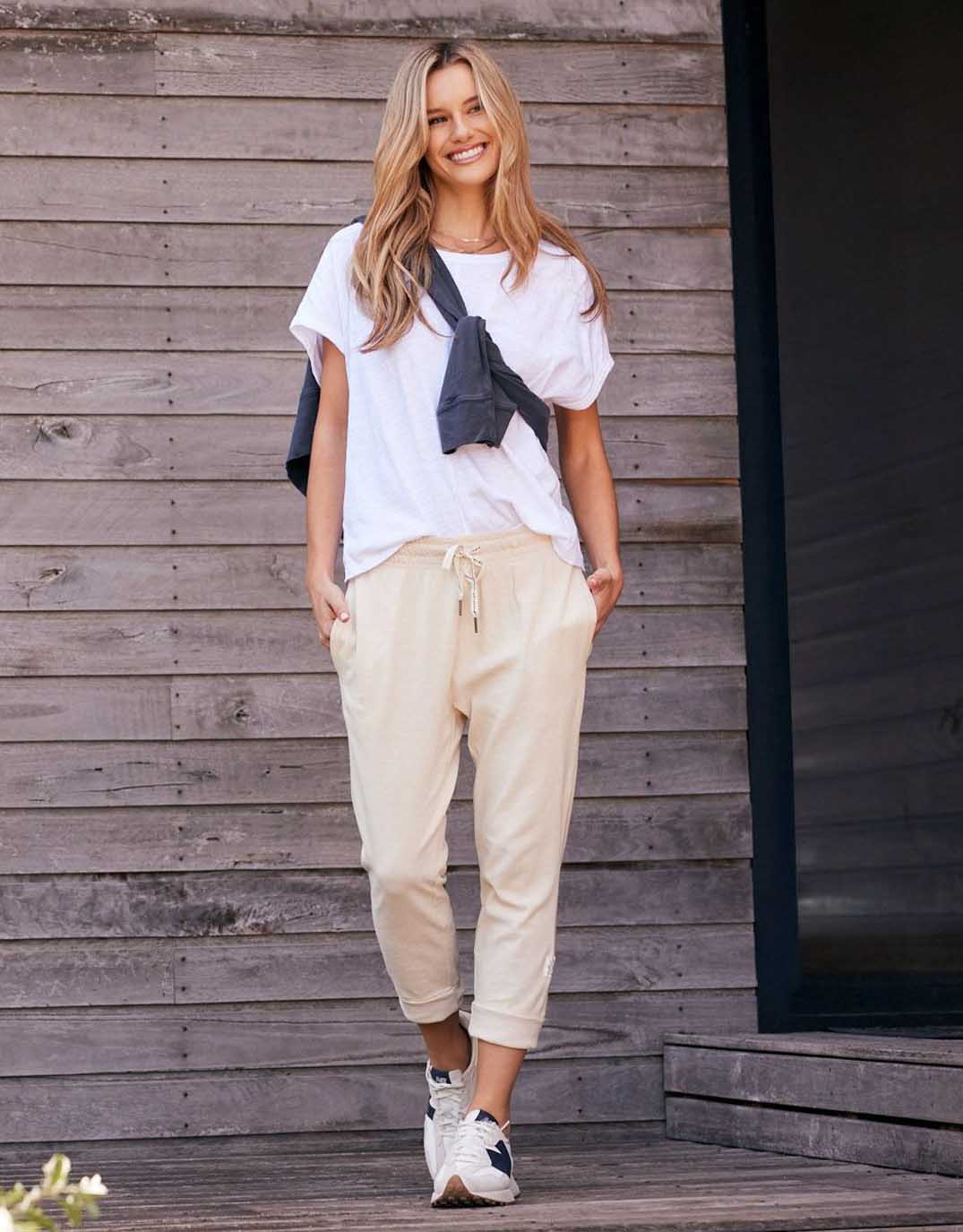 Elm 3/4 Brunch Pants (Natural)