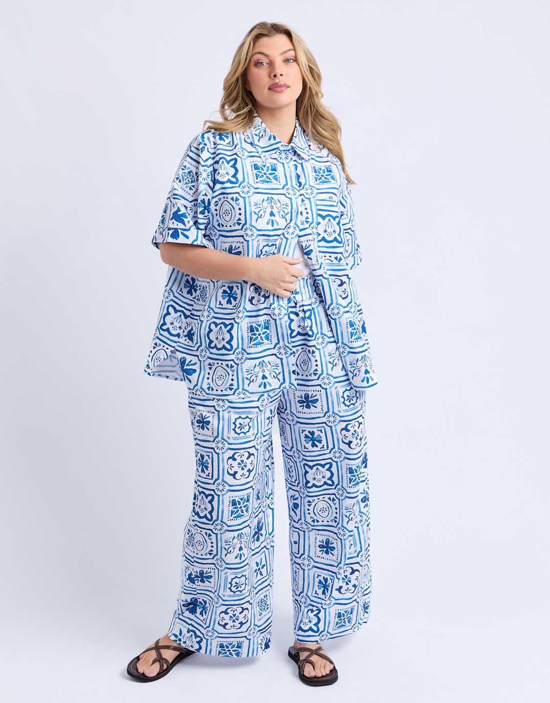 Elm Dolce Tile Shirt (Ocean Tile Print)