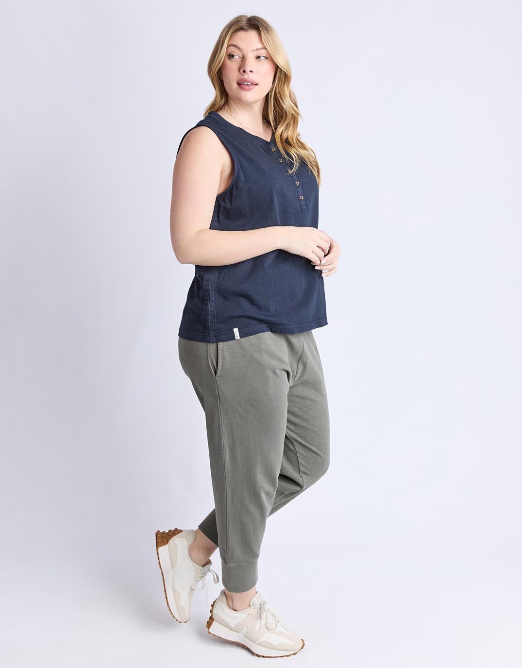 Elysian Tank - (Navy)
