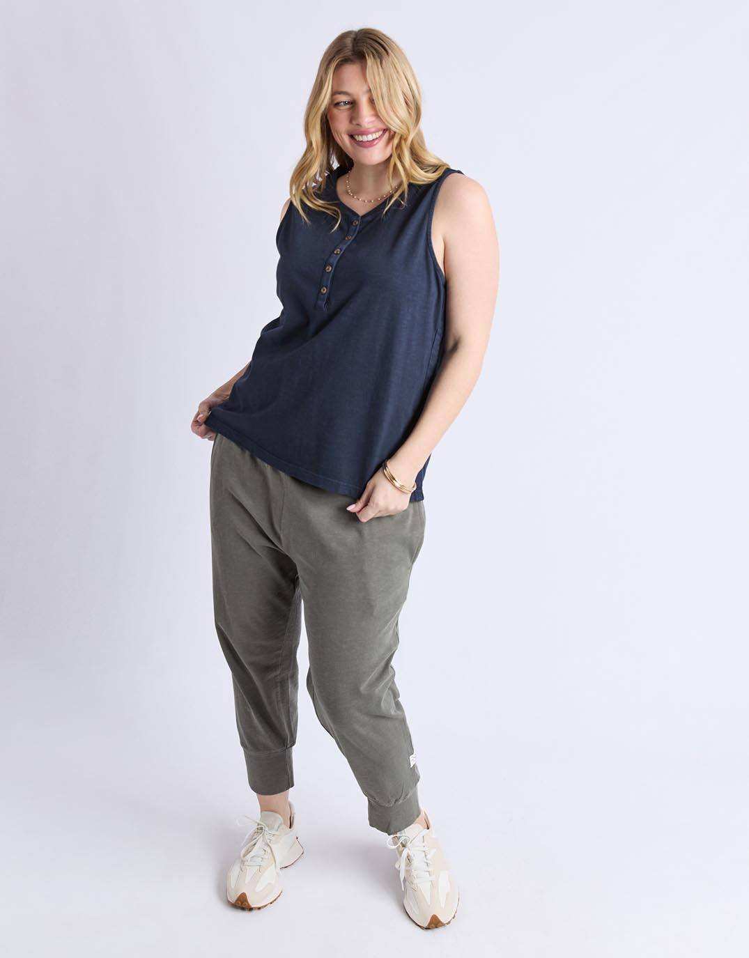 Elysian Tank - (Navy)