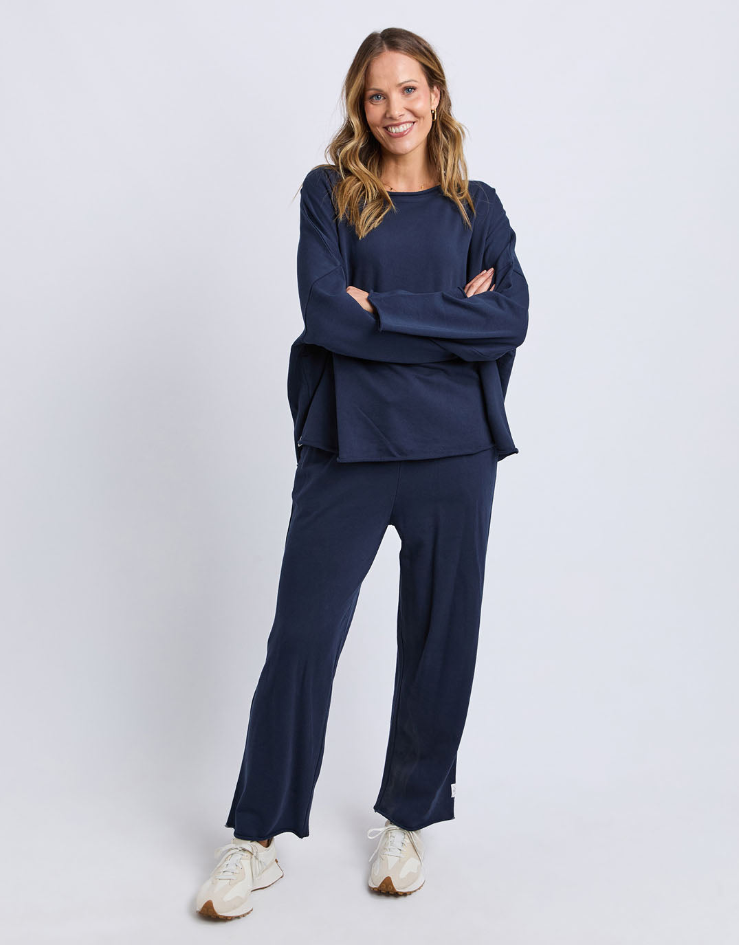 Elm Gab Long Sleeve Sweat (Dark Sapphire)