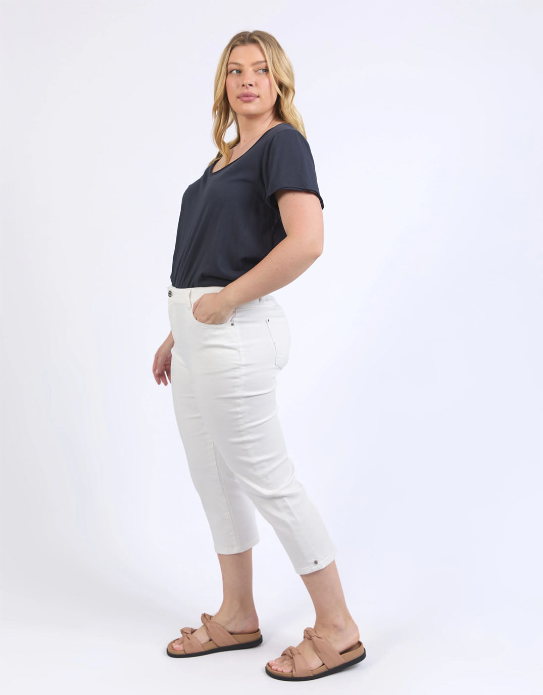 Elm Mollie Capri Jean (White)