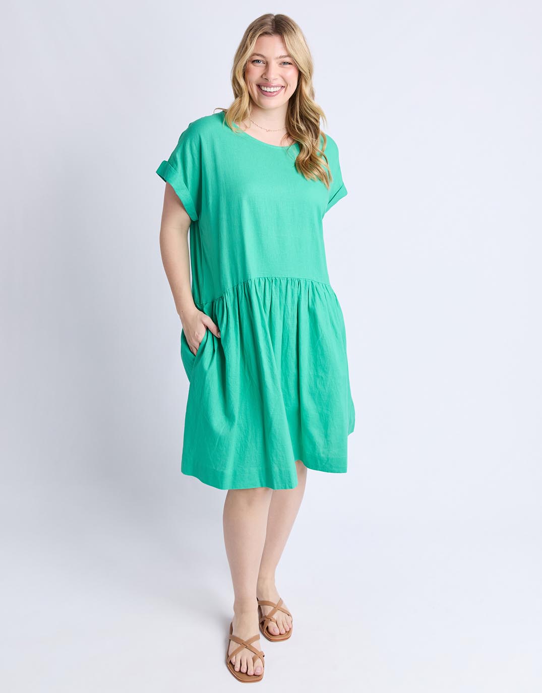 Elm Sunset Hour Solid Dress Dress (Gumdrop Green)