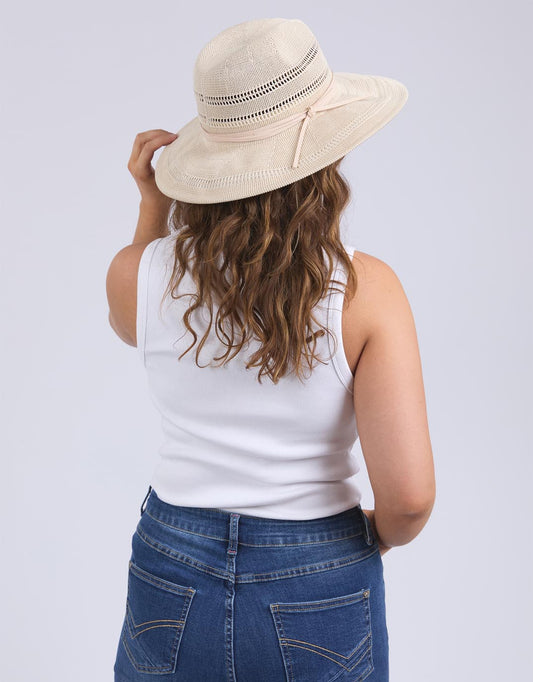 Tropic Hat - (Birch)