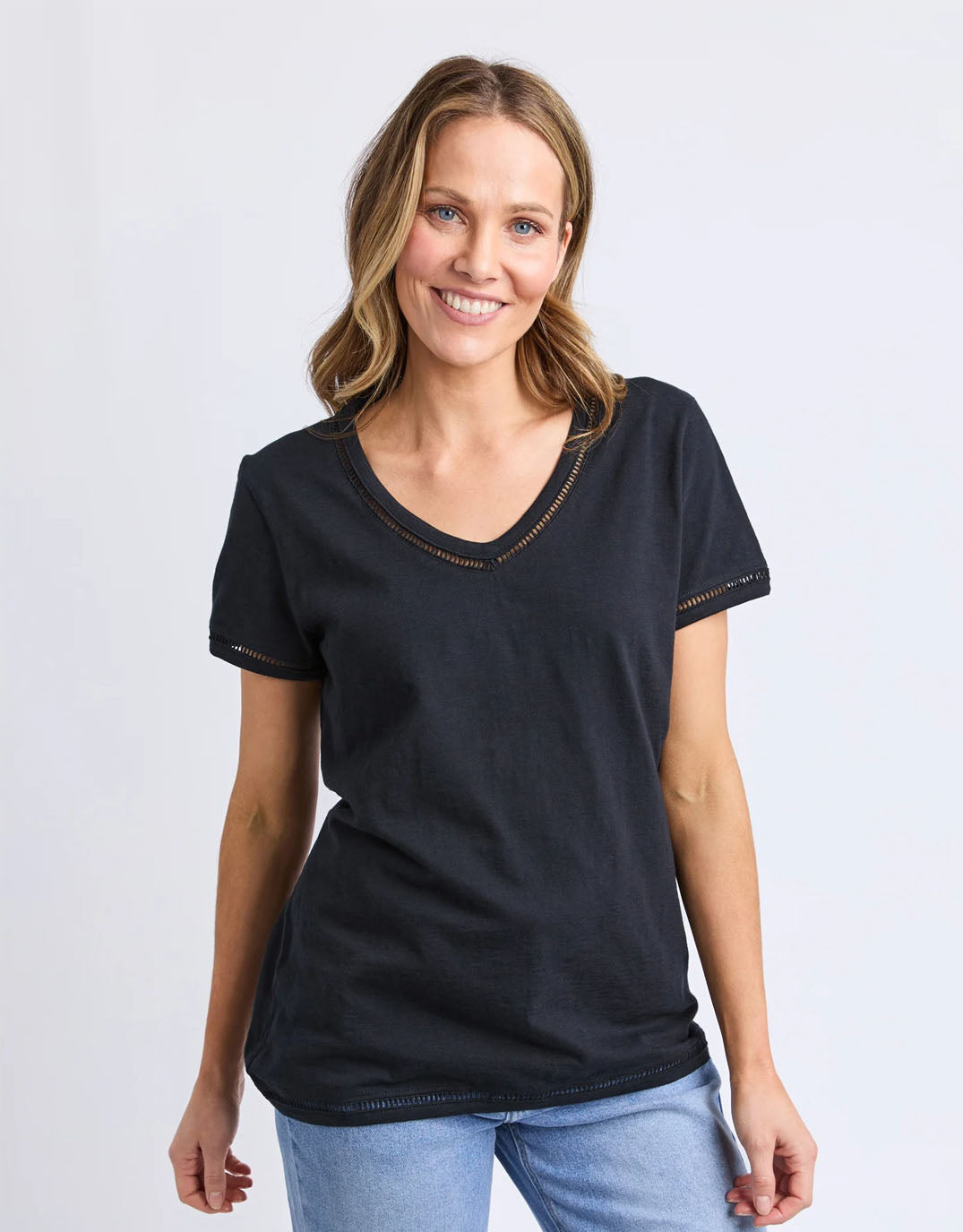 Elm Victoria Short Sleeve Tee (Black)