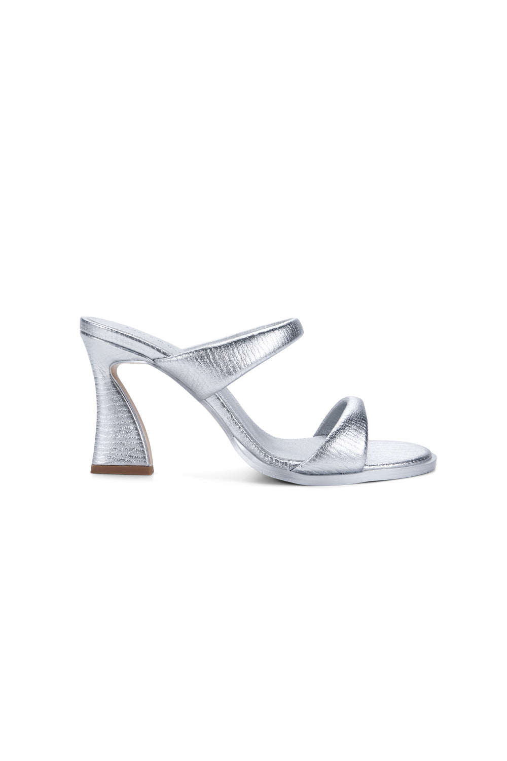 Image of Heels. Productname: Fine Finisher Heel in SILVER colour by brand - Manning Cartell