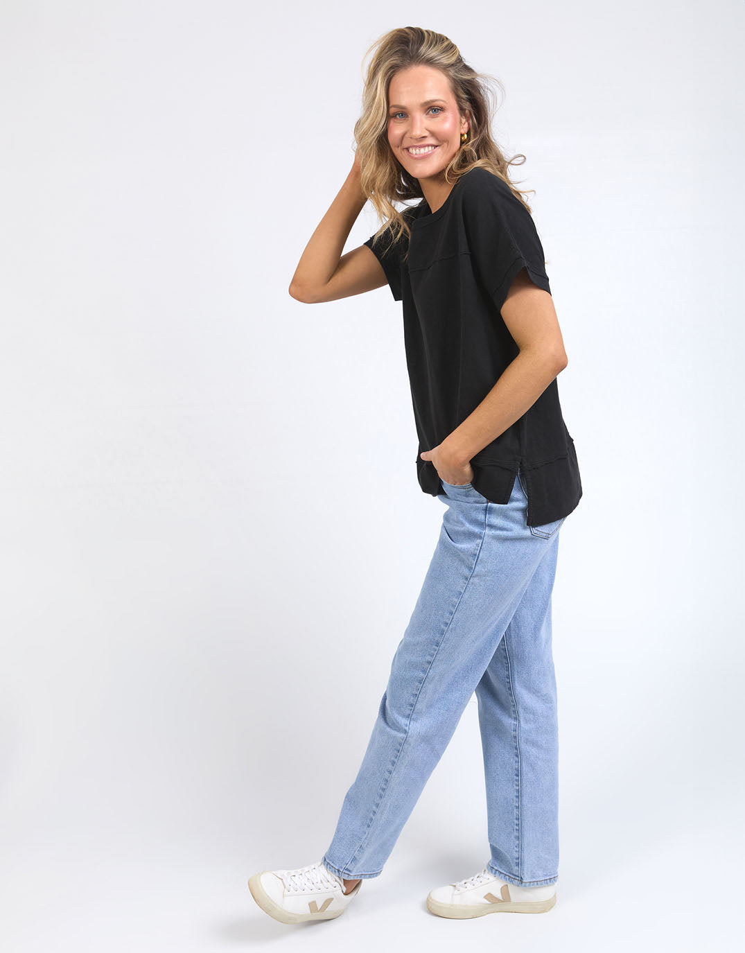 Foxwood Allison Tee (Black)