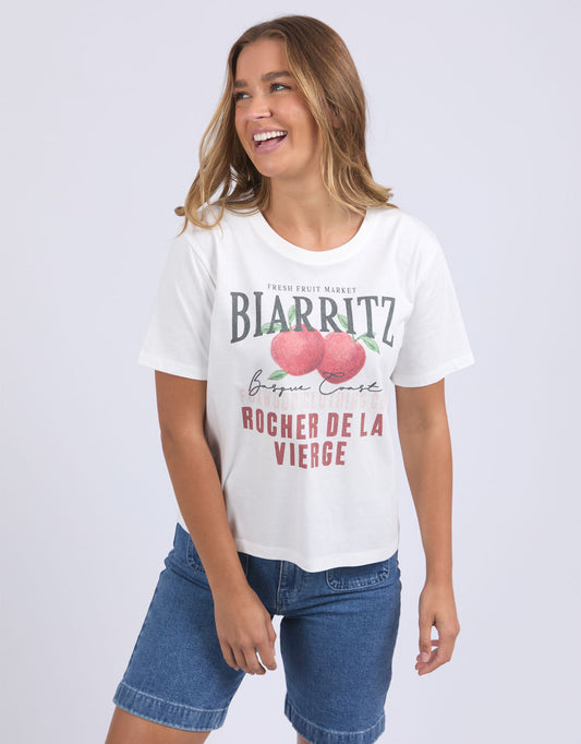 Image of a model wearing Tops. Productname: Biarritz Tee - in Vintage White colour by brand - Foxwood