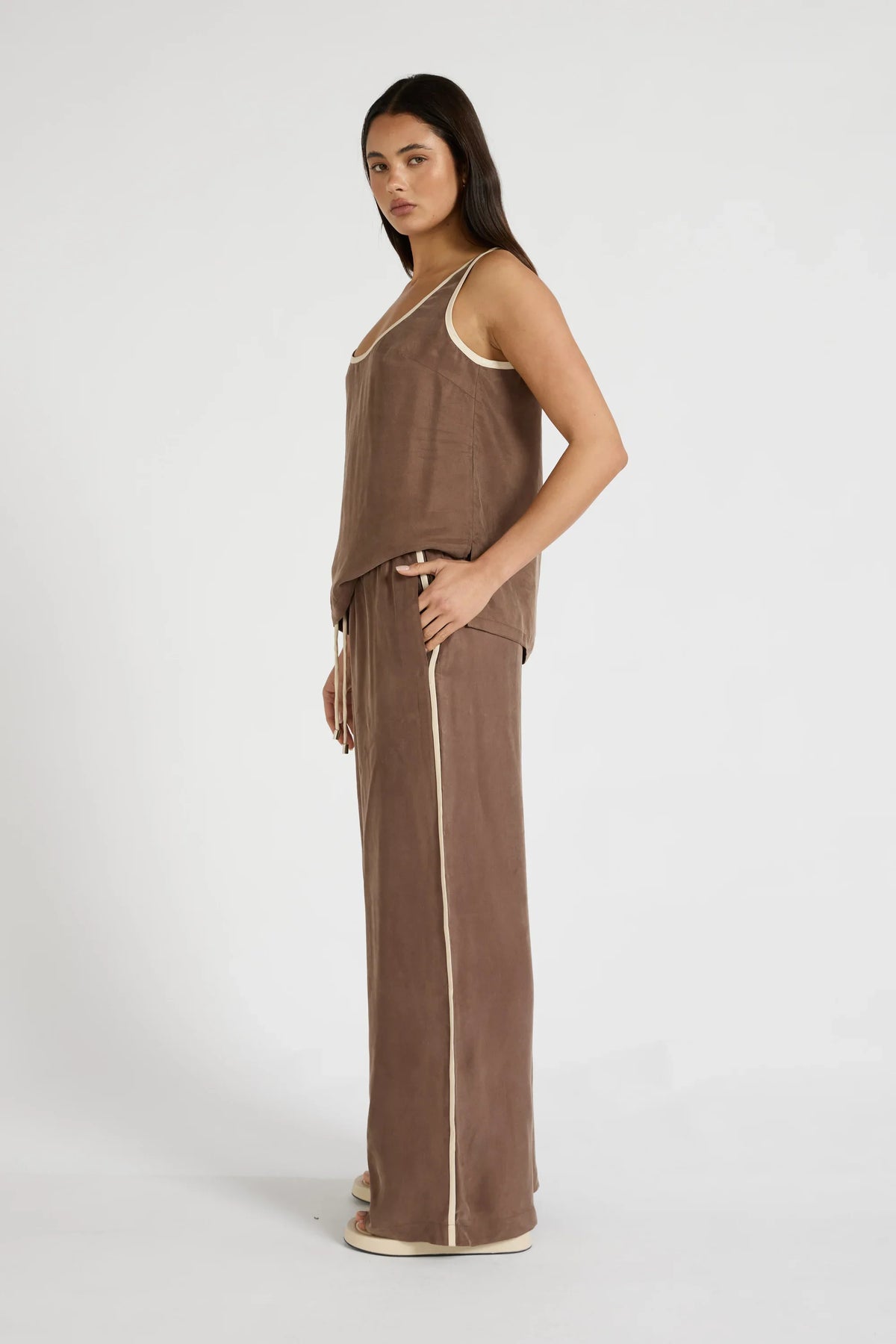 Cupro Contrast Tank (Latte)