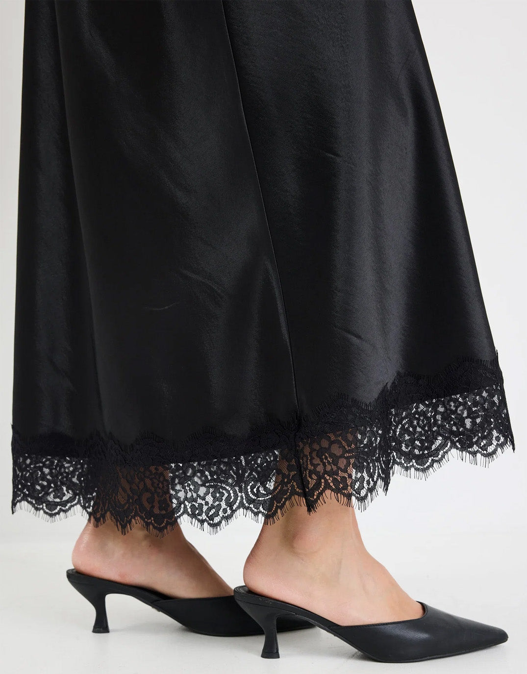 Georgia Zoe Margarita Satin Lace Trim Bias Maxi Skirt (Black)
