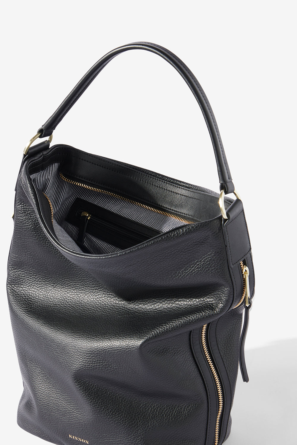 KINNON GINNI BUCKET BAG (Black)